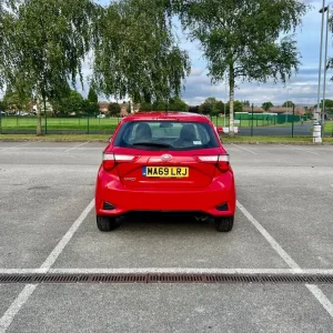 2019 Toyota Yaris 1.0L Manual 5-door - Image 5