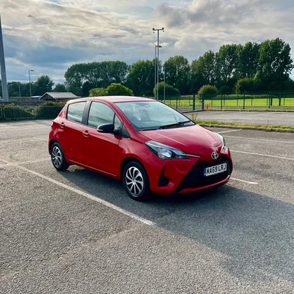 2019 Toyota Yaris 1.0L Manual 5-door