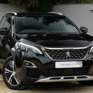 2025 Peugeot 3008 1.6 Hybrid GT Line e-EAT with Panoramic Roof and 36-Color Camera - Image 8
