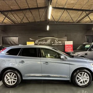 2017 Volvo XC60 2.4 D4 SE Lux Nav AWD SUV - Image 4