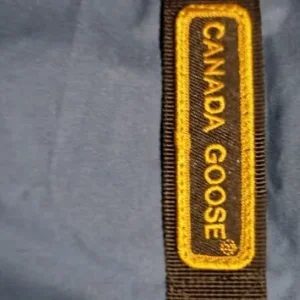 Canada Goose Bomber Jacket - Image 8