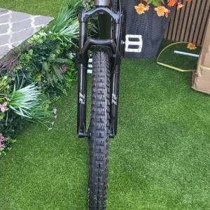 Giant full suspension mountain bike - Image 2