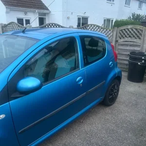 Peugeot 107 2008 hatchback manual 5-door - Image 4