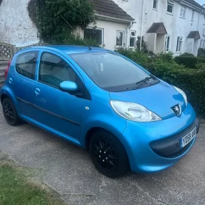Peugeot 107 2008 hatchback manual 5-door