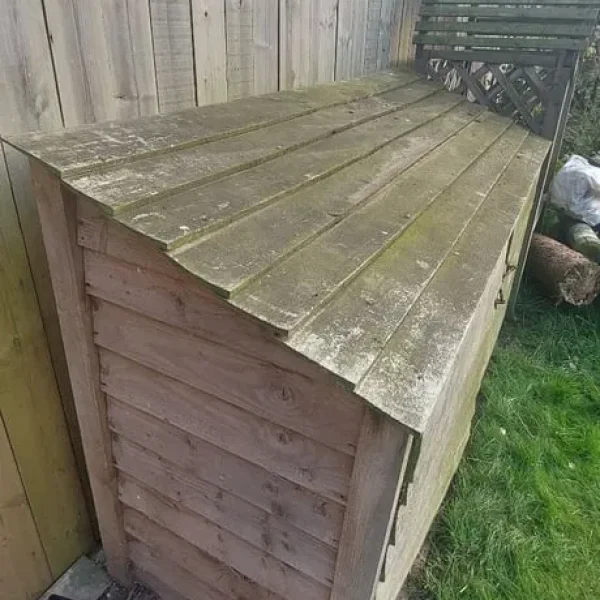 Log store