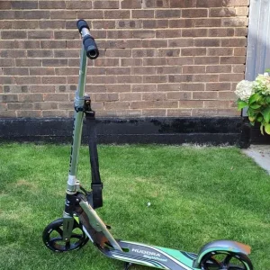 Hudora foldable scooter - Image 2