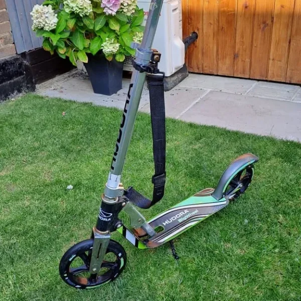 Hudora foldable scooter