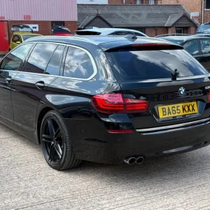 2016 BMW 5 Series Estate 2.0d Panoramic Sunroof - Image 6