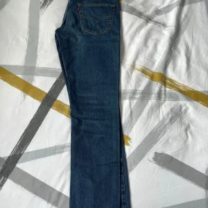Levi’s 511 Slim Fit Jeans – W30 L32 – Mid Blue, Never Worn - Image 3