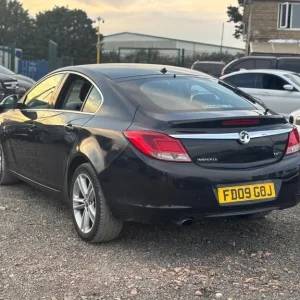 2009 Vauxhall Insignia 2.0 CDTi SRi 5-door hatchback - Image 5