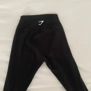 Gymshark leggings - Image 2