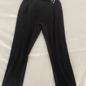 Gymshark leggings - Image 4