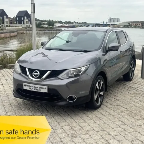 2015 Nissan Qashqai 1.2 DIG-T N-TEC 5-door Hatchback