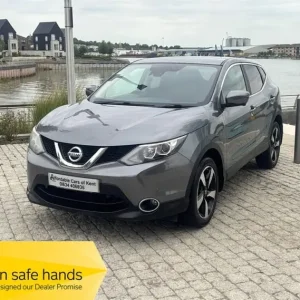 2015 Nissan Qashqai 1.2 DIG-T N-TEC 5-door Hatchback