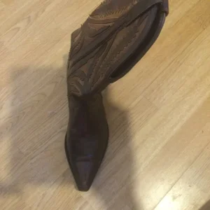 HAND MADE MONTANA BOOTS, PATINA LEATHER MOTIFS, BROWN SIZE 8 UK - Image 4