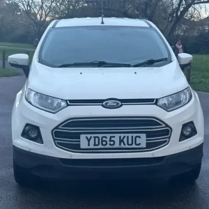 2015 Ford EcoSport 1.5 Zetec Manual 5-door SUV - Image 4