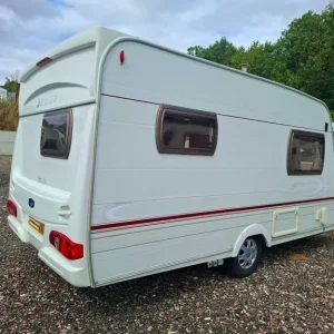2005 Lunar Stellar 2 berth caravan - Image 2