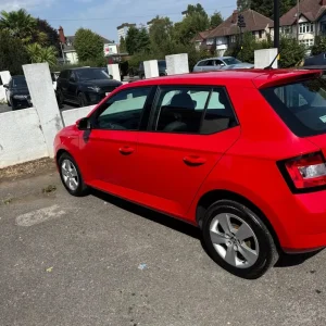 Skoda Fabia 1.8L Hatchback 2018 Manual 5 Doors - Image 3