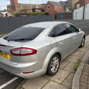 2014 Ford Mondeo Hatchback Manual