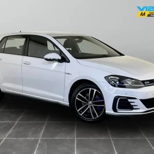 2017 Volkswagen Golf 1.4 TSI GTE 5-door Hatchback