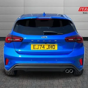 2024 Ford Focus 1.0 EcoBoost Hybrid ST-Line X 5-door manual - Image 5
