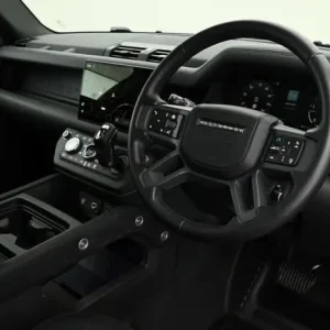 2024 Land Rover Defender 110 3.0 D300 MHEV X-Dynamic HSE Auto 4WD Euro 6 (s/s) 5dr Estate Diesel - Image 3