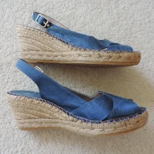 Ladies Franchetti Bond Wedge Sandals EUR38 - Image 3