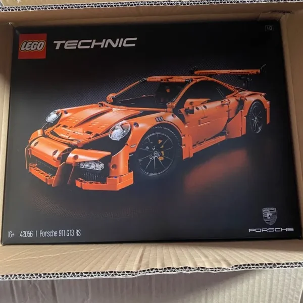 LEGO TECHNIC Porsche 911 GT3 RS 42056