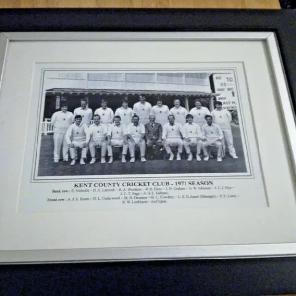 Framed photo of 1971 Kent cricket team