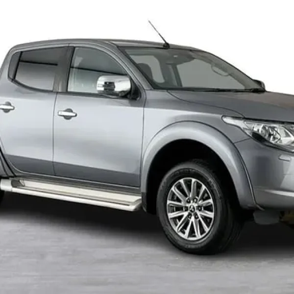 2018 Mitsubishi L200 2.4 DI-D DC Warrior Double Cab 4x4 Diesel Manual
