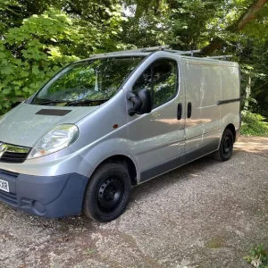 Vauxhall Vivaro 2.0cdti day van 103k miles - Image 3