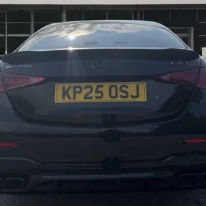 2025 Mercedes-Benz C63 S e 4Matic+ Carbon Edition 4-door Saloon - Image 5