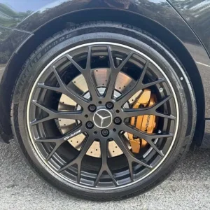 2025 Mercedes-Benz C63 S e 4Matic+ Carbon Edition 4-door Saloon - Image 8