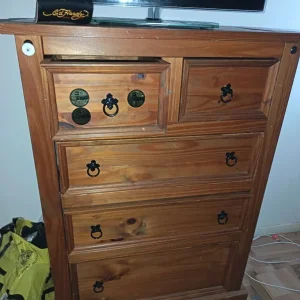 Tall chest of drawers