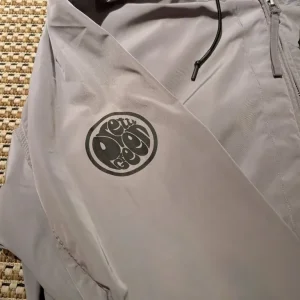 green jacket size xl - Image 2