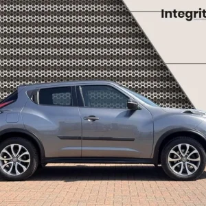 2016 Nissan Juke 1.6 DIG-T N-Connecta SUV - Image 2
