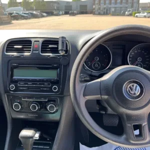 2009 Volkswagen Golf TSi 1.4L Hatchback - Image 8