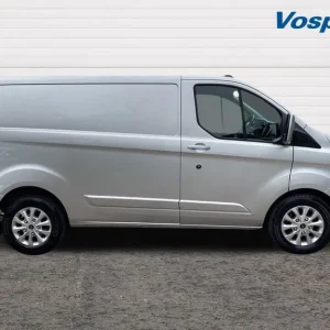 2022 Ford Transit Custom 2.0 EcoBlue 130ps Low Roof Limited Van - Image 2