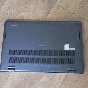 Dell Vostro 14 5410 laptop with 11th gen i5 processor and 256GB SSD - Image 3