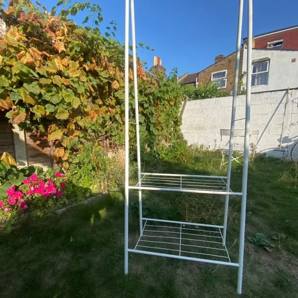 Clothes rail with two shelves - metal white - slim and cute