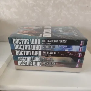 Dr Who 6 pack books
