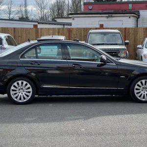 Mercedes-Benz C320 CDI Panroof - Image 2