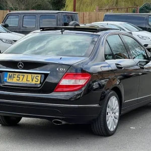 Mercedes-Benz C320 CDI Panroof - Image 3