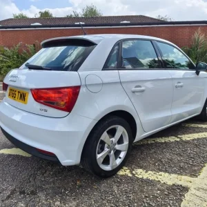 2015 Audi A1 Sportback TFSI Manual Hatchback - Image 5