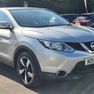 Nissan Qashqai 1.5 dCi N-Tec 5-door Diesel - Image 3
