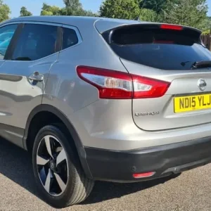 Nissan Qashqai 1.5 dCi N-Tec 5-door Diesel - Image 4