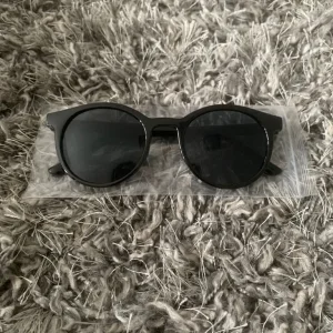 Shein round sunglasses
