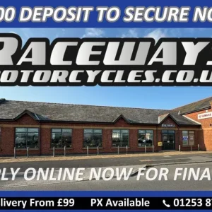 2024 Yamaha YZF-R1M Black 998cc Used Motorcycle - Image 5