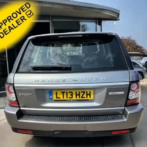 Land Rover Range Rover Sport 3.0 SD V6 HSE Black SUV 5dr Diesel Auto 4WD Euro 5 - Image 6