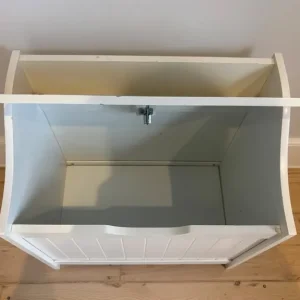 White Wooden Monks Bench with Storage Compartment - Image 7